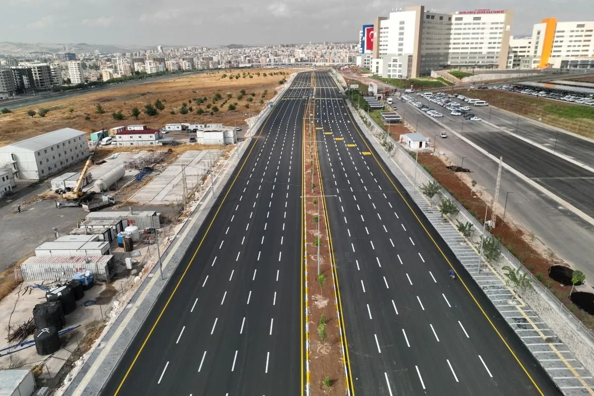 Büyükşehir’den Şehir Hastanesi Önünde Ulaşım Hamlesi