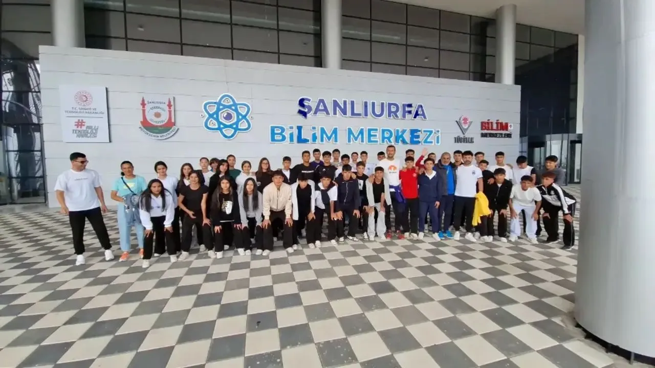 Şanlıurfalı Gençler Bilim Merkezinde Hem Koştu Hem Öğrendi