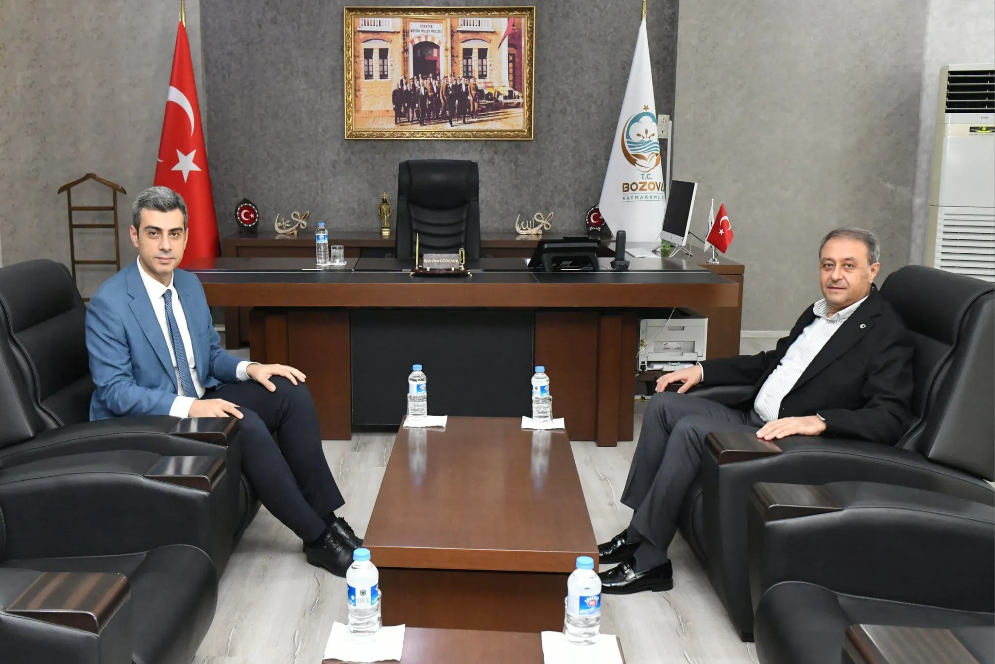 Şanlıurfa Valisi'nden Bozova Kaymakam'ına Ziyaret 