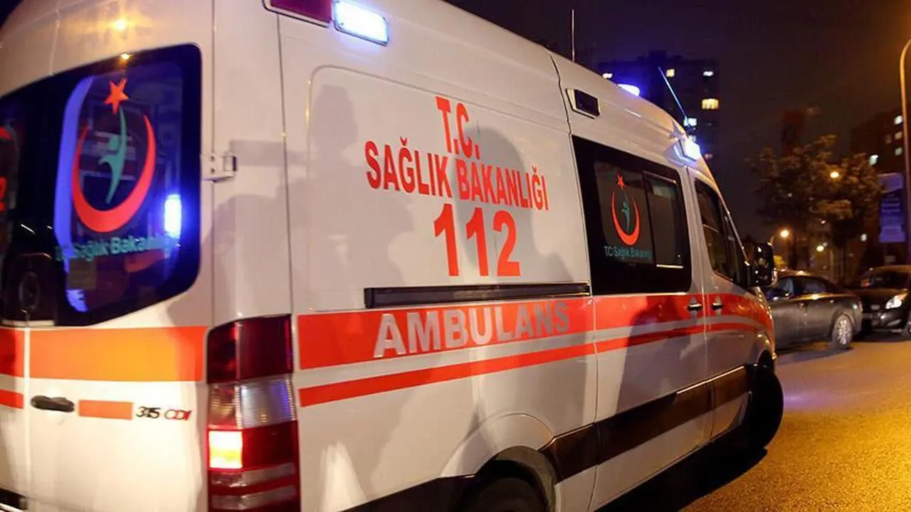 Otomobil Çarpan Çocuk Hayatını Kaybetti