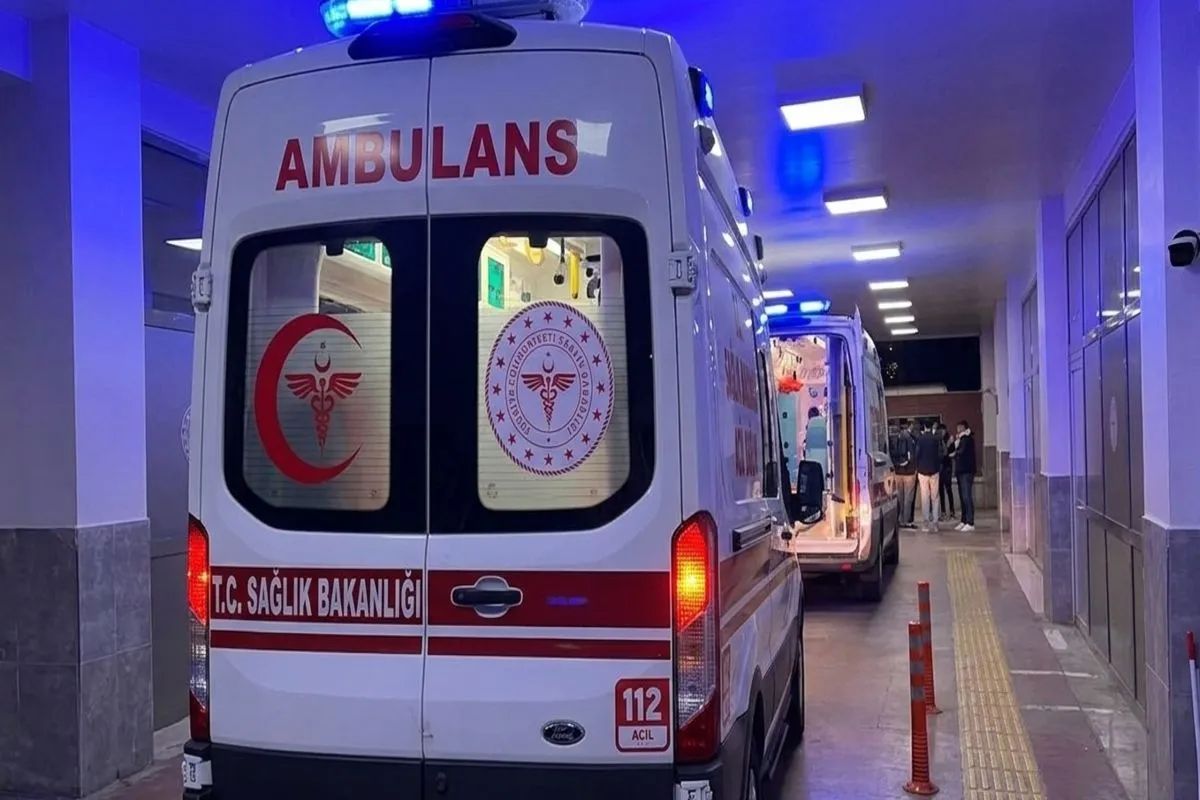 Karaköprü’de Trafik Kazası 18 Yaşındaki Motosikletli Yaralandı