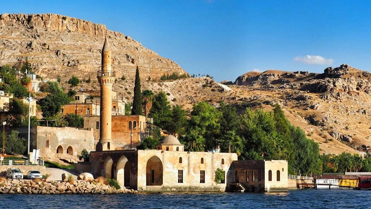 ŞANLIURFAYI NEDEN GÖRMELİSİNİZ?