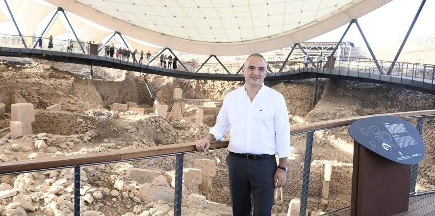 Cennetten Kovuluşun Antropolojik İzleri