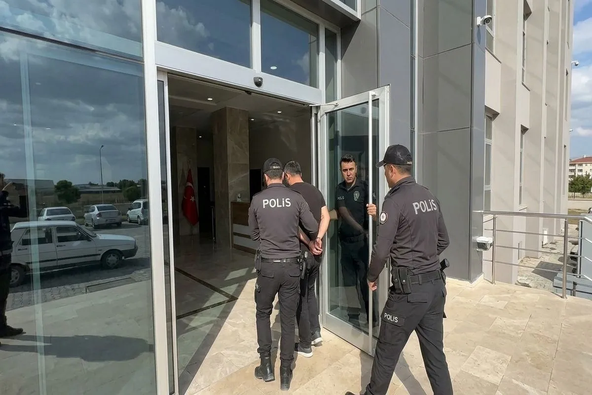 Suruç'ta 36 Yıl Kesinleşmiş Hapis Cezası Bulunan Firari Yakalandı