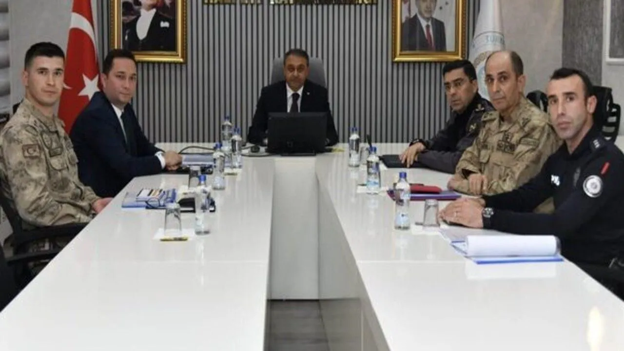 VALİ HASAN ŞILDAK HALFETİ’DE İNCELEMELERDE BULUNDU