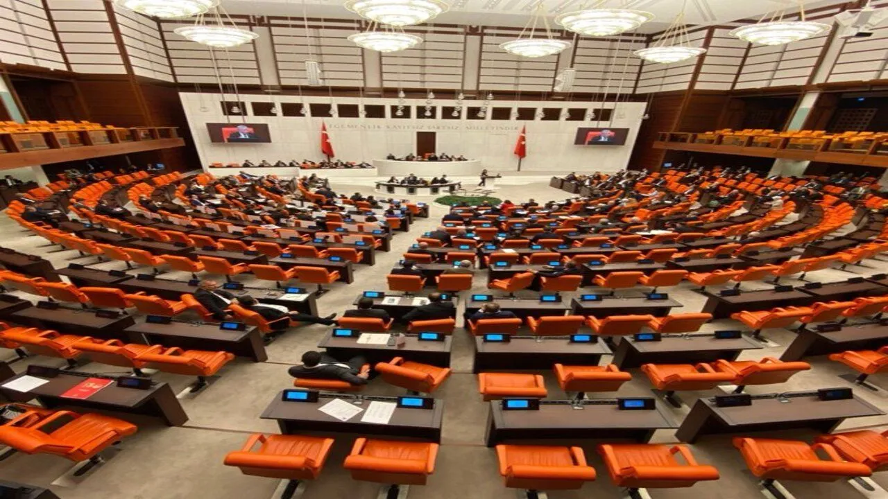 .TBMM’ye 2025’te İlginç ve Dikkat Çeken Dilekçeler Verildi