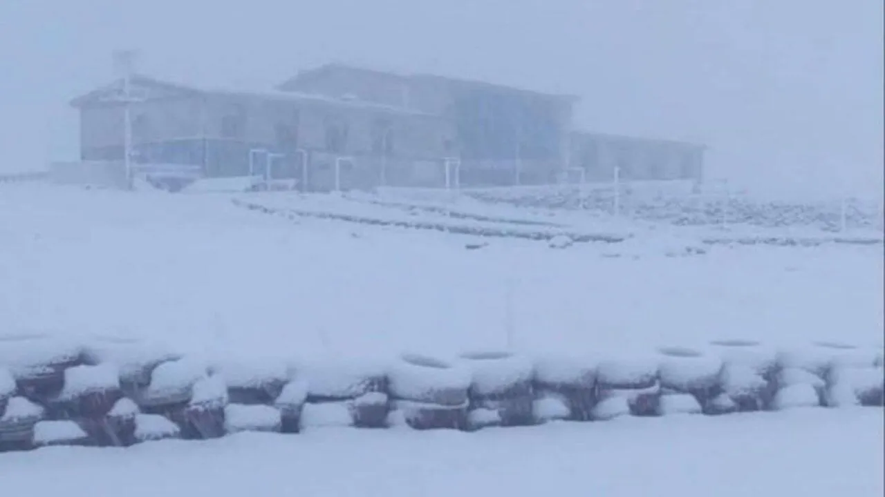 ŞANLIURFADA KAR YAĞDI