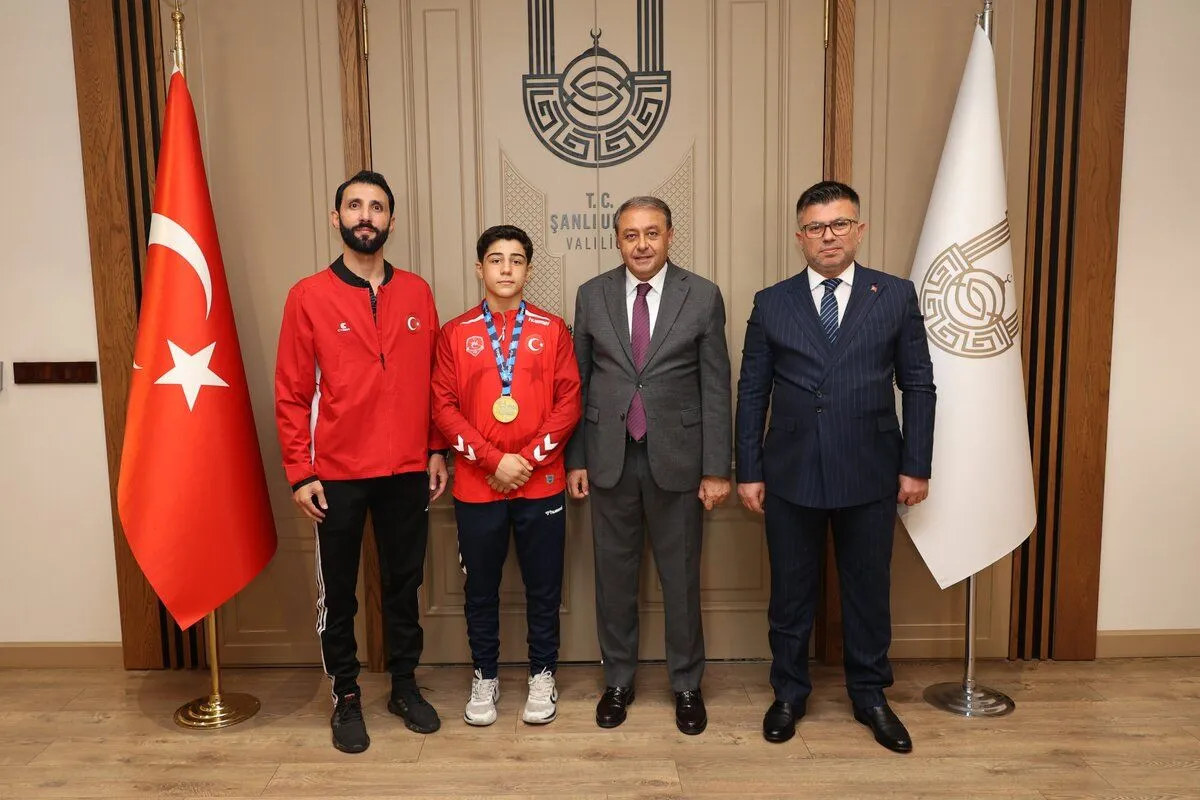 Vali Hasan Şıldak, Dereceye Giren Milli Sporcuları Makamında Ağırladı
